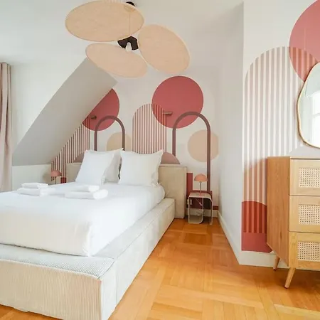 Haussmannien 16eme Arrondissement Appartement *